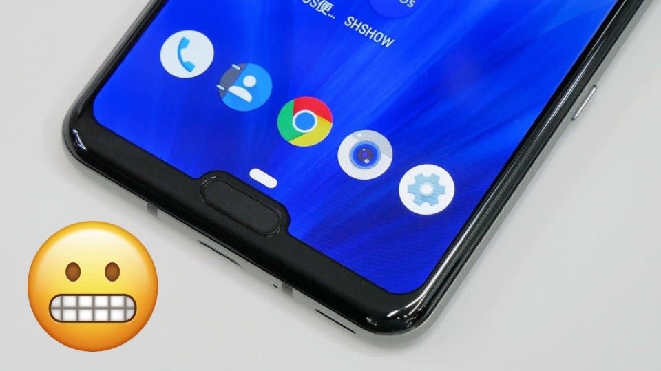 Sharp Aquos R3 má skutečně kontroverzní design
